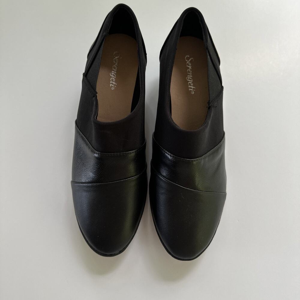 Women’s Size 8.5 Serengeti Black Slip On Loafers Comfort Wedges Dress Shoes